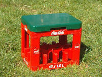 12 x 1 l Getränkekasten 
der Coca Cola Corporation